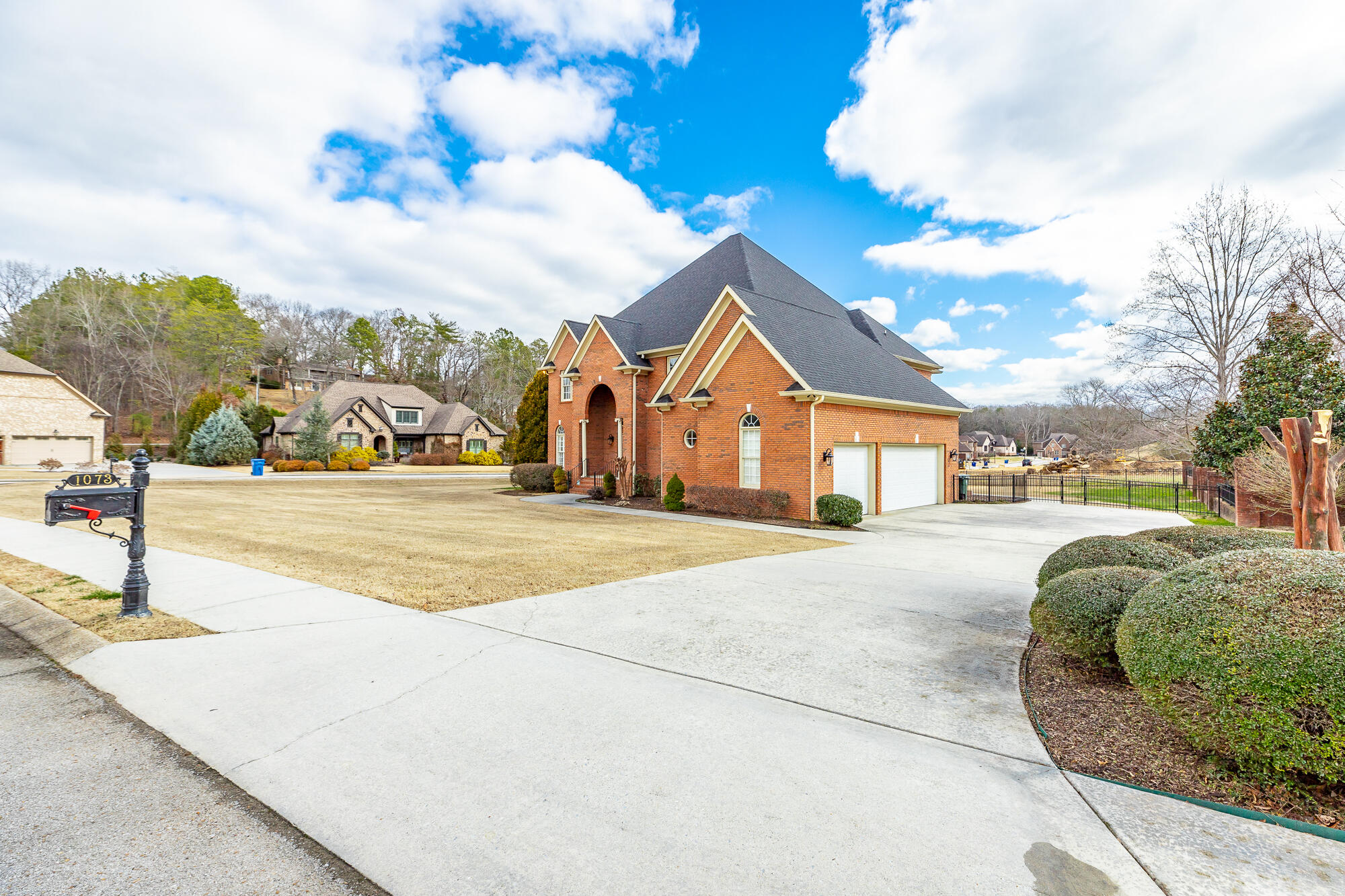 1073 Enclave Rd Chattanooga,TN 37415 CryeLeike