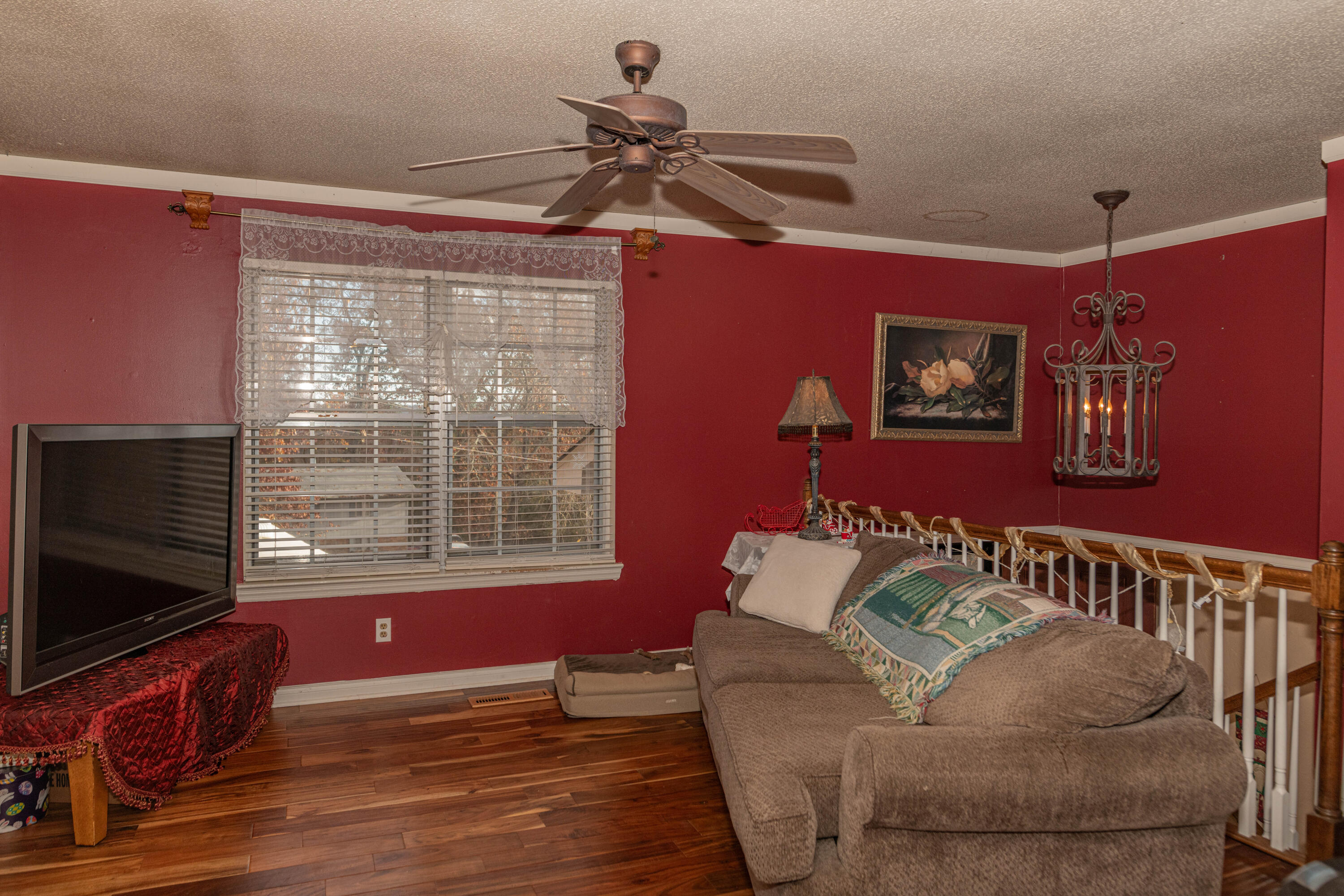 8400 Dunnhill Ln Hixson,TN 37343 CryeLeike