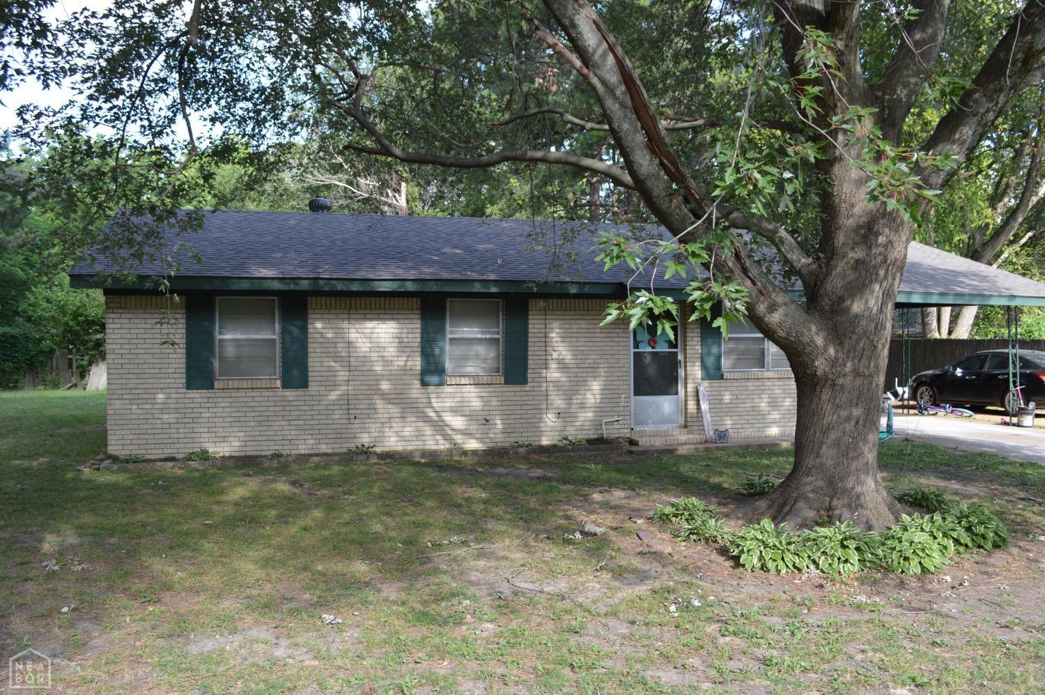 209 N Railroad Street Harrisburg,AR 72432 CryeLeike