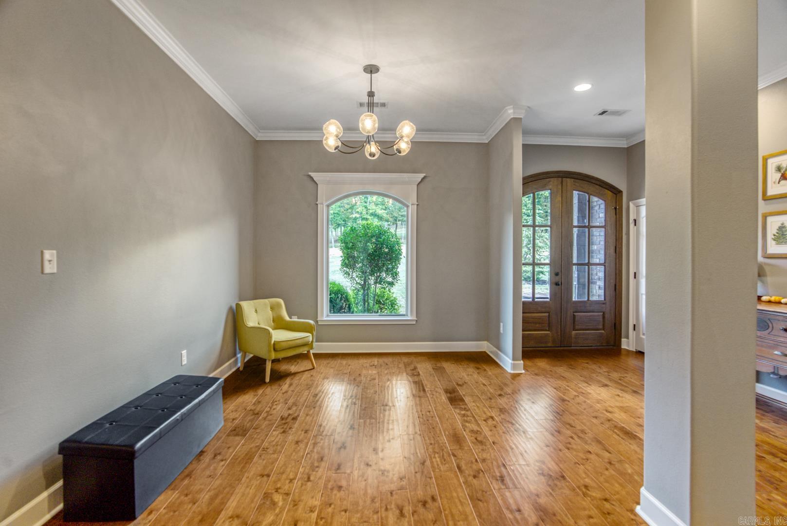 1203 Westcliffe Drive Little Rock,AR 72210 CryeLeike