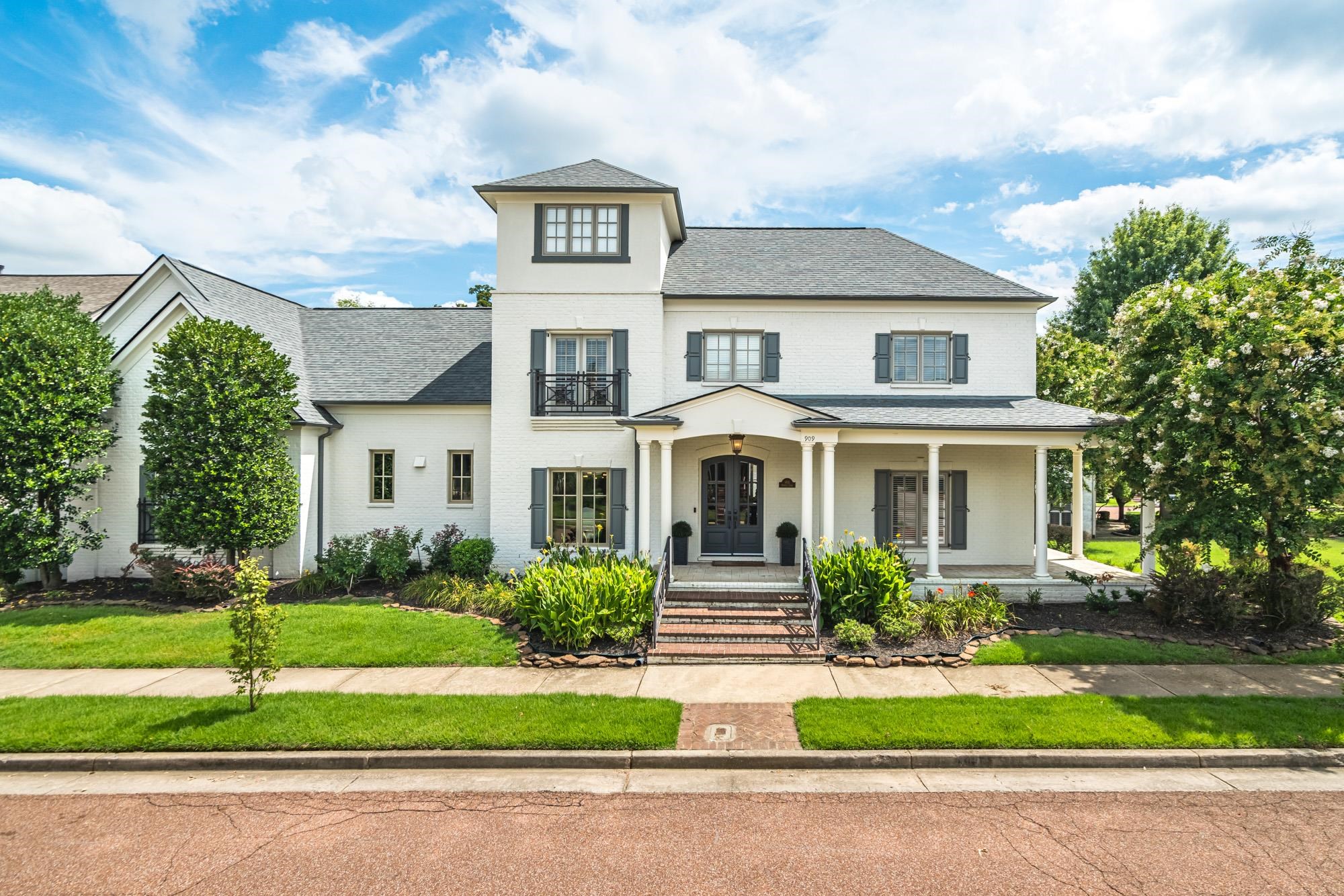 Collierville,TN 38017 CryeLeike