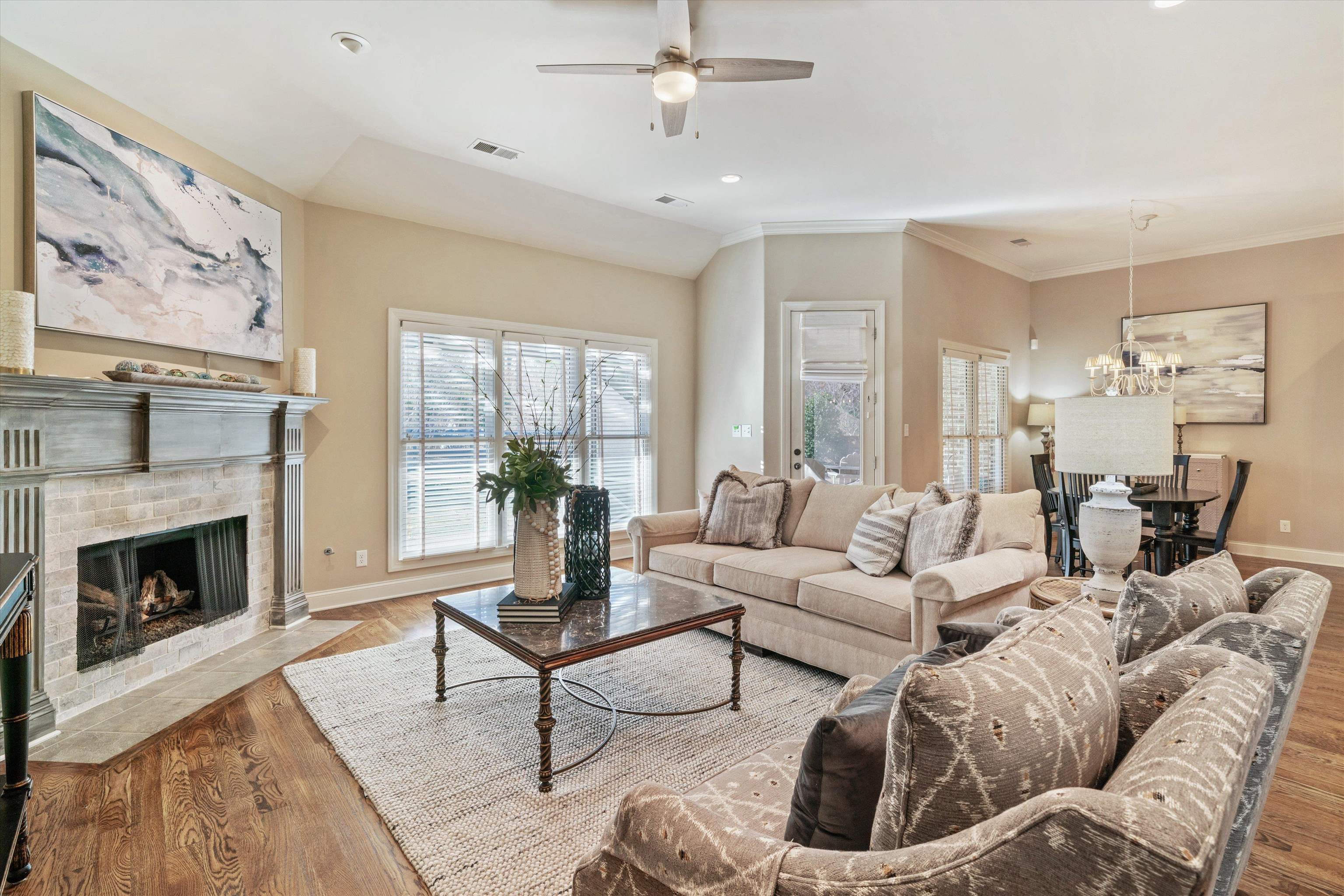 671 Justana Dr Collierville,TN 38017 CryeLeike