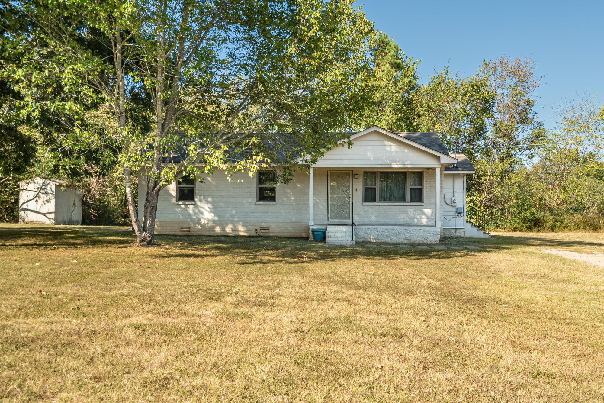 Somerville,TN 38068 CryeLeike